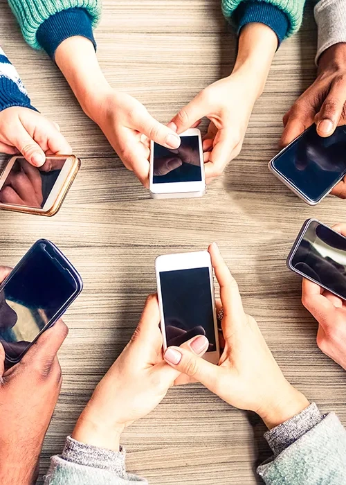 What do Apple’s iOS15 and iPhone 13 Announcements Mean for Mobile Banking?